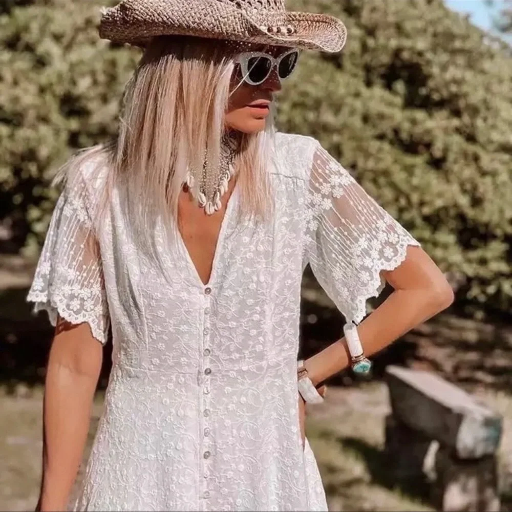 Bella Stitch Ivy And Lace Boho Button Front Maxi Dress In Allover Lace, Lined - Picture 2 of 9